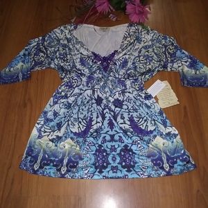 NWT "One World" v neck polyester 3/4 sleeve blouse